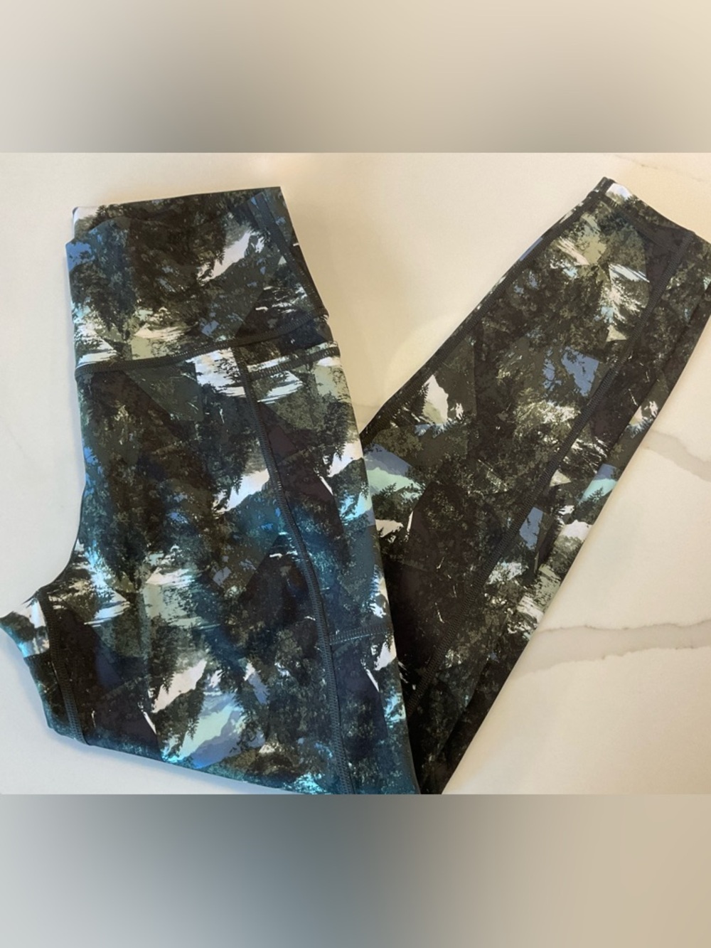 Sweaty Betty Super Sculpt Leggings in Black and Green Print